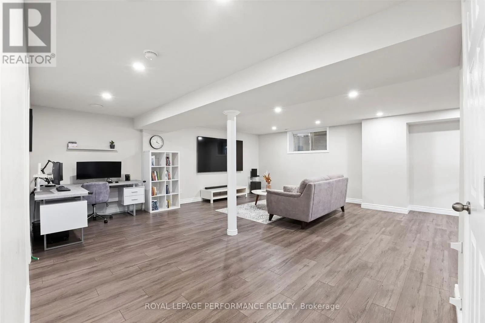 323 CENTERRA COURT