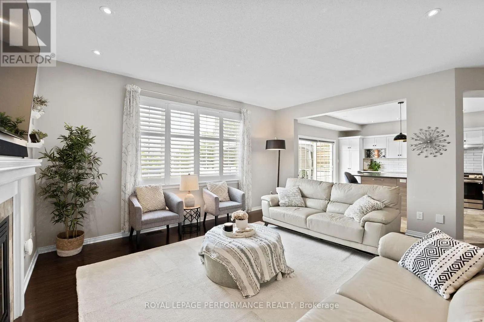 323 CENTERRA COURT