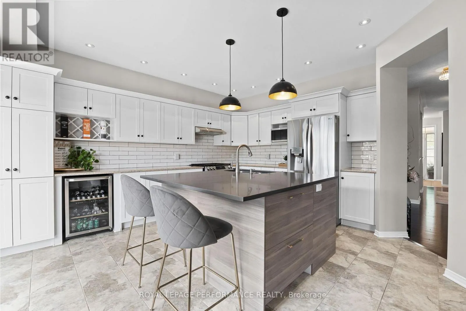 323 CENTERRA COURT