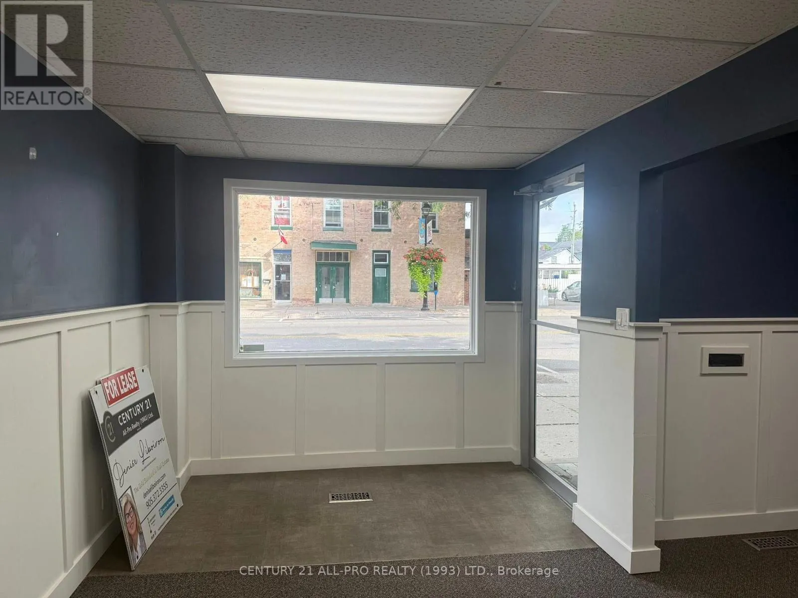 17 KING STREET E