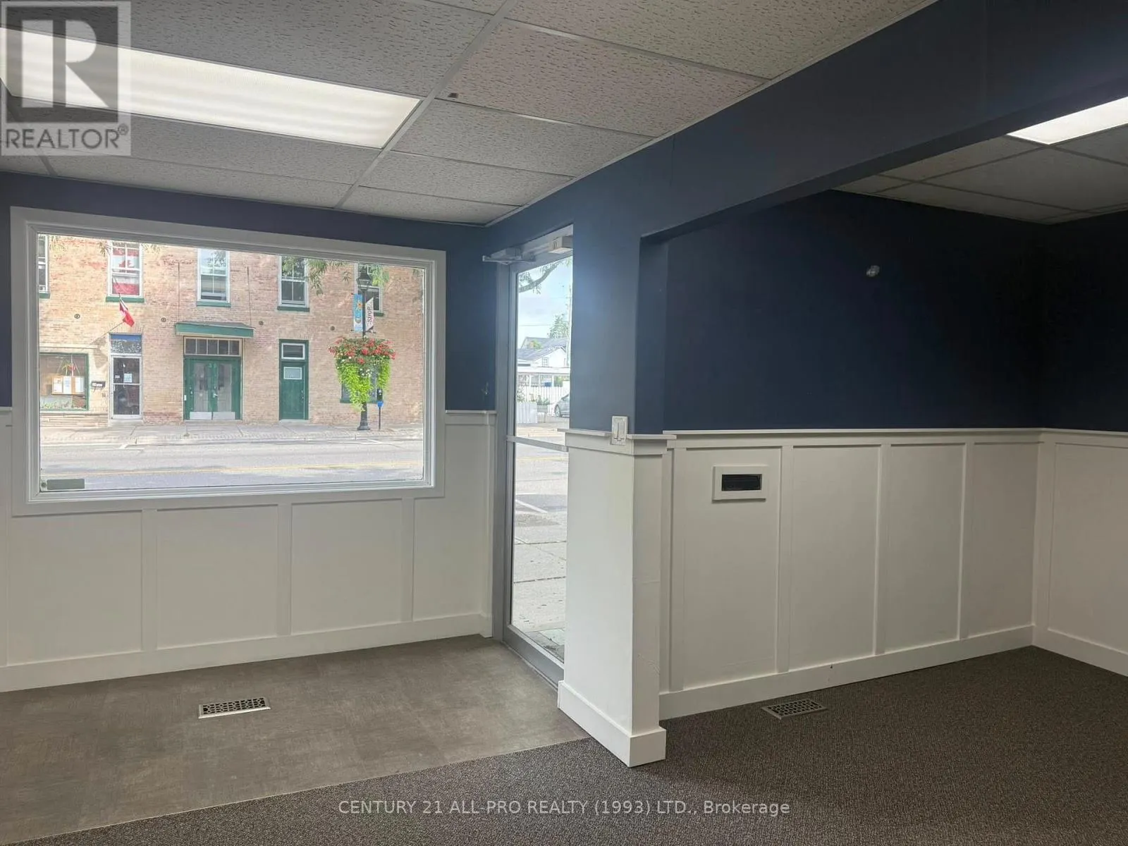 17 KING STREET E
