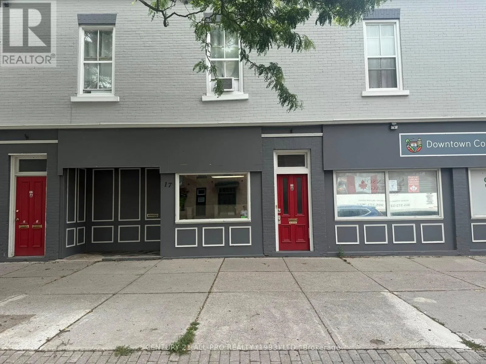 17 KING STREET E