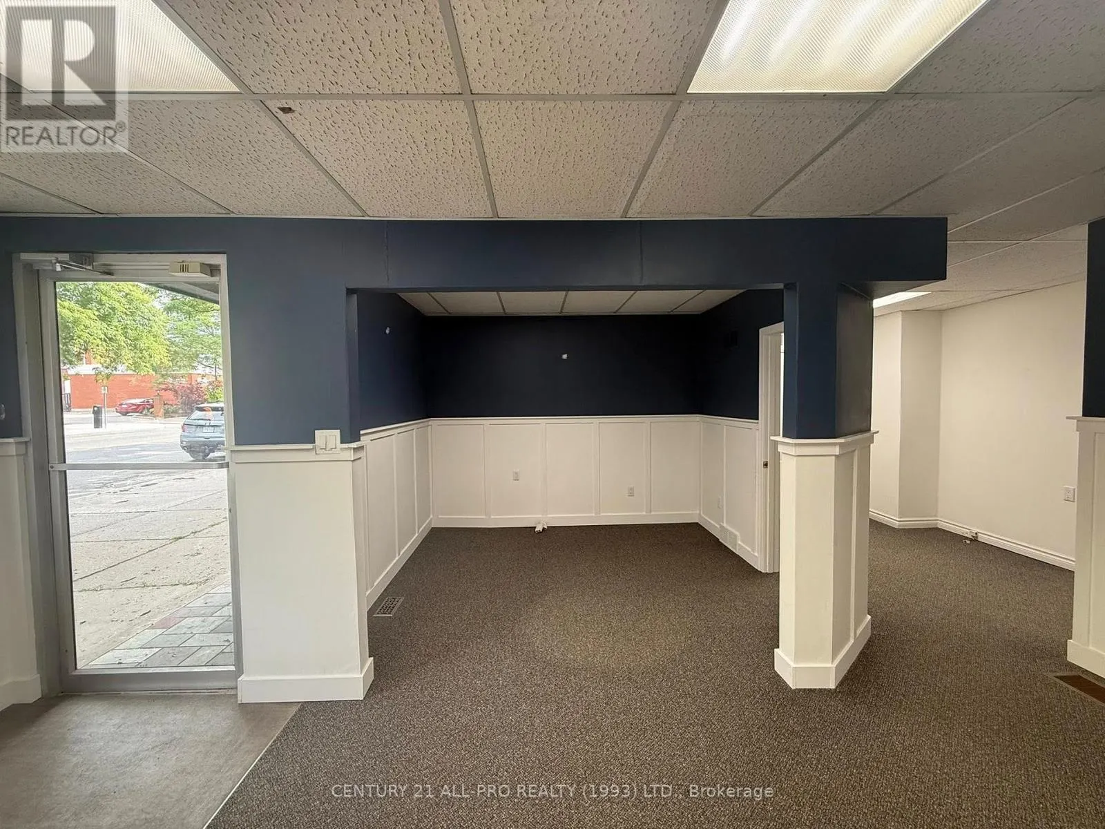 17 KING STREET E