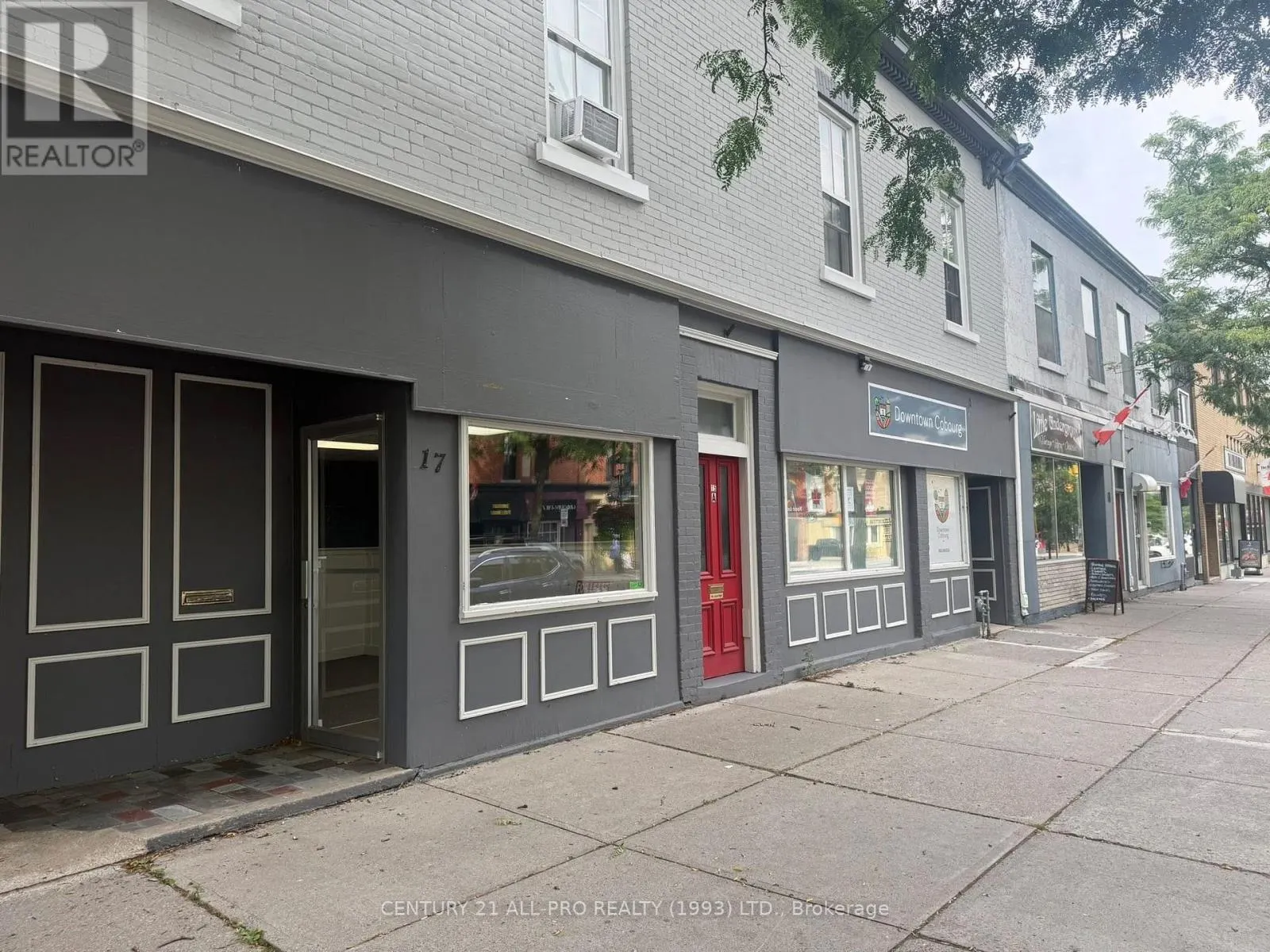 17 KING STREET E