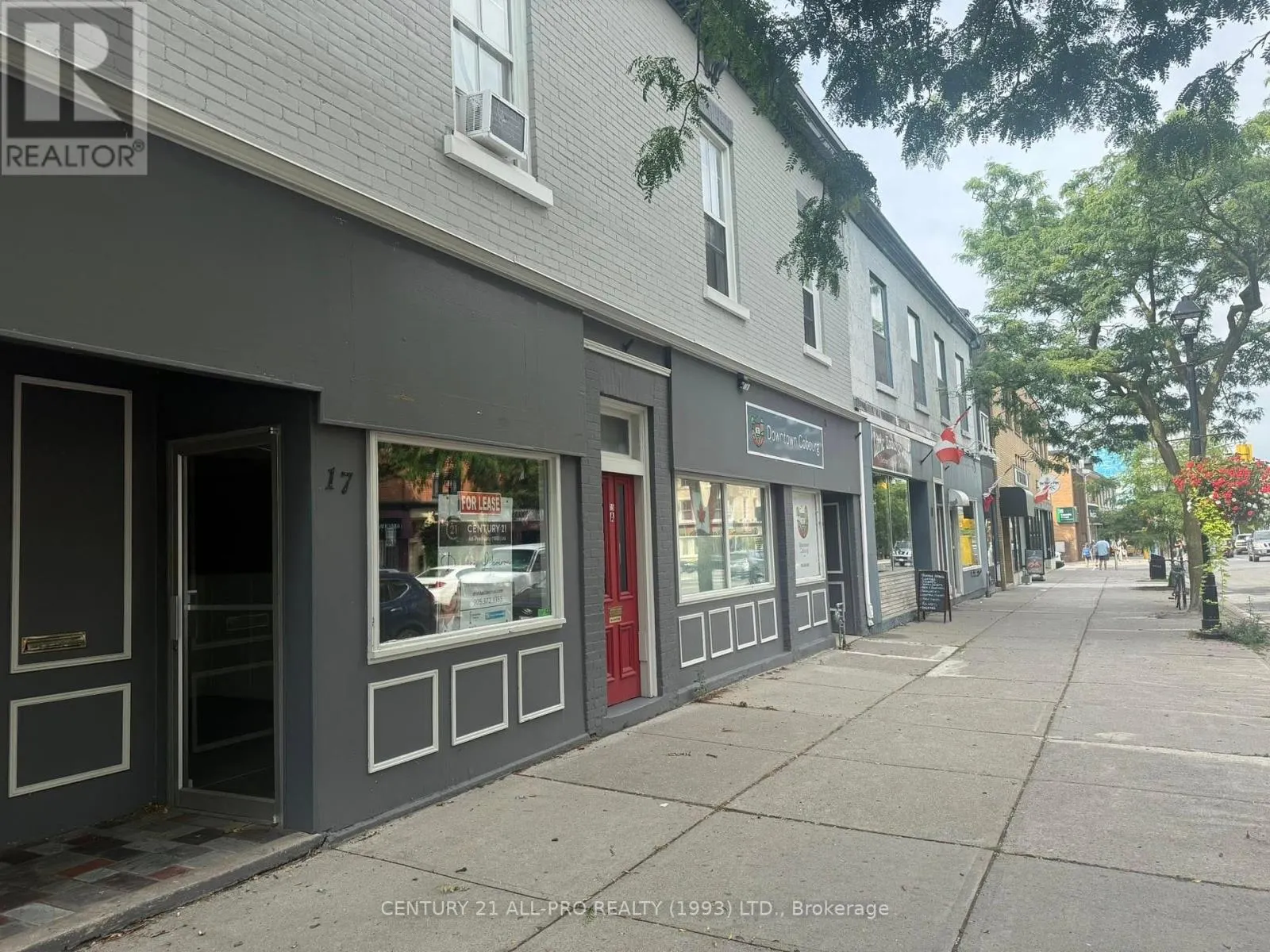 17 KING STREET E