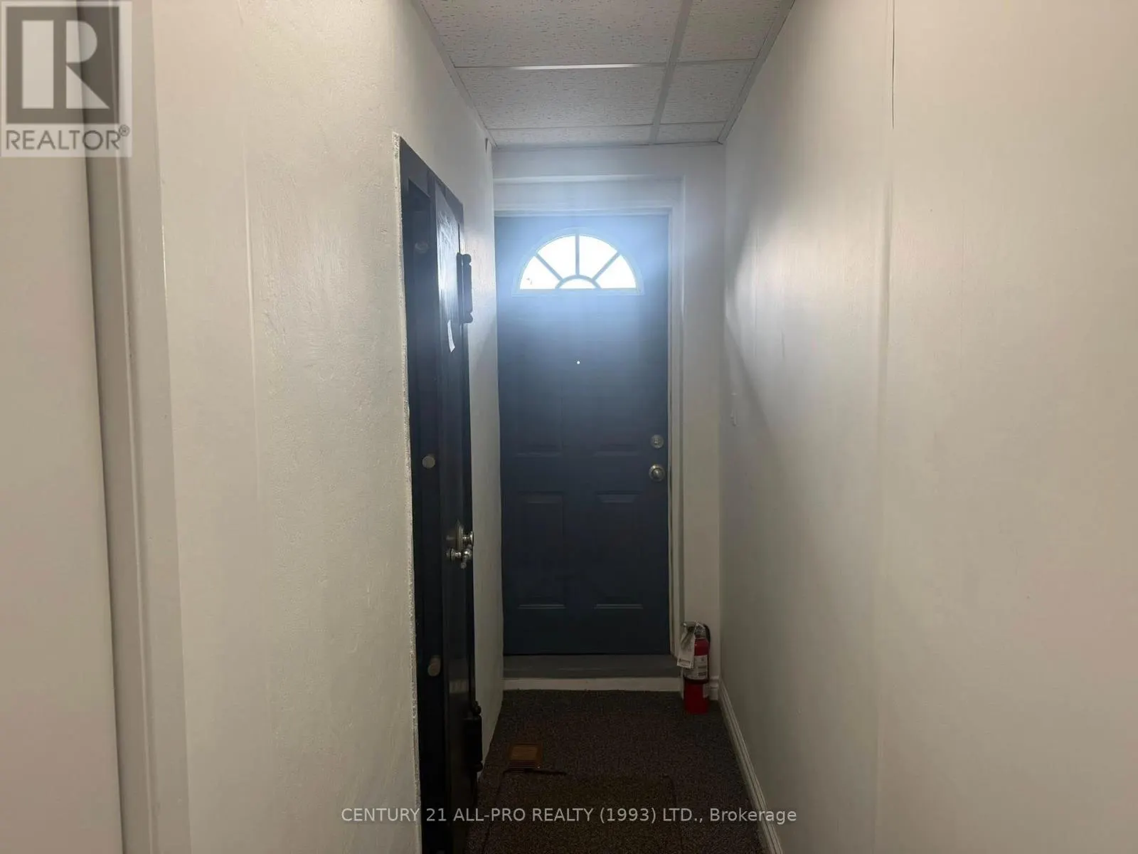 17 KING STREET E