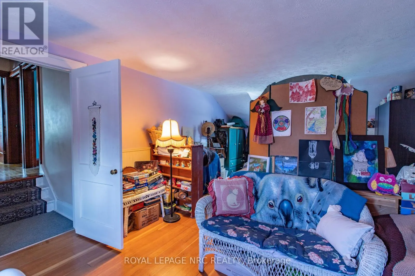 109 CROSS STREET E