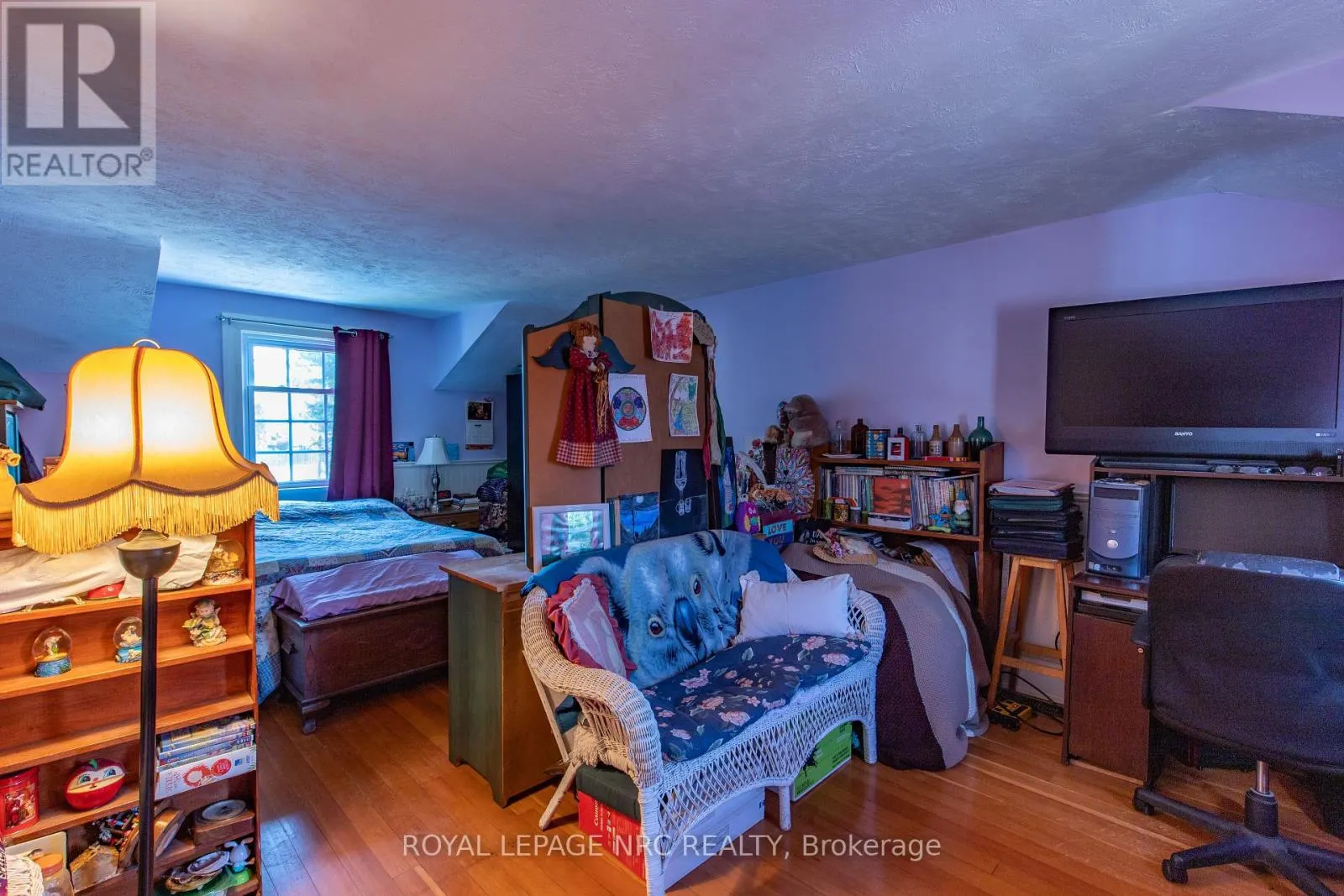 109 CROSS STREET E
