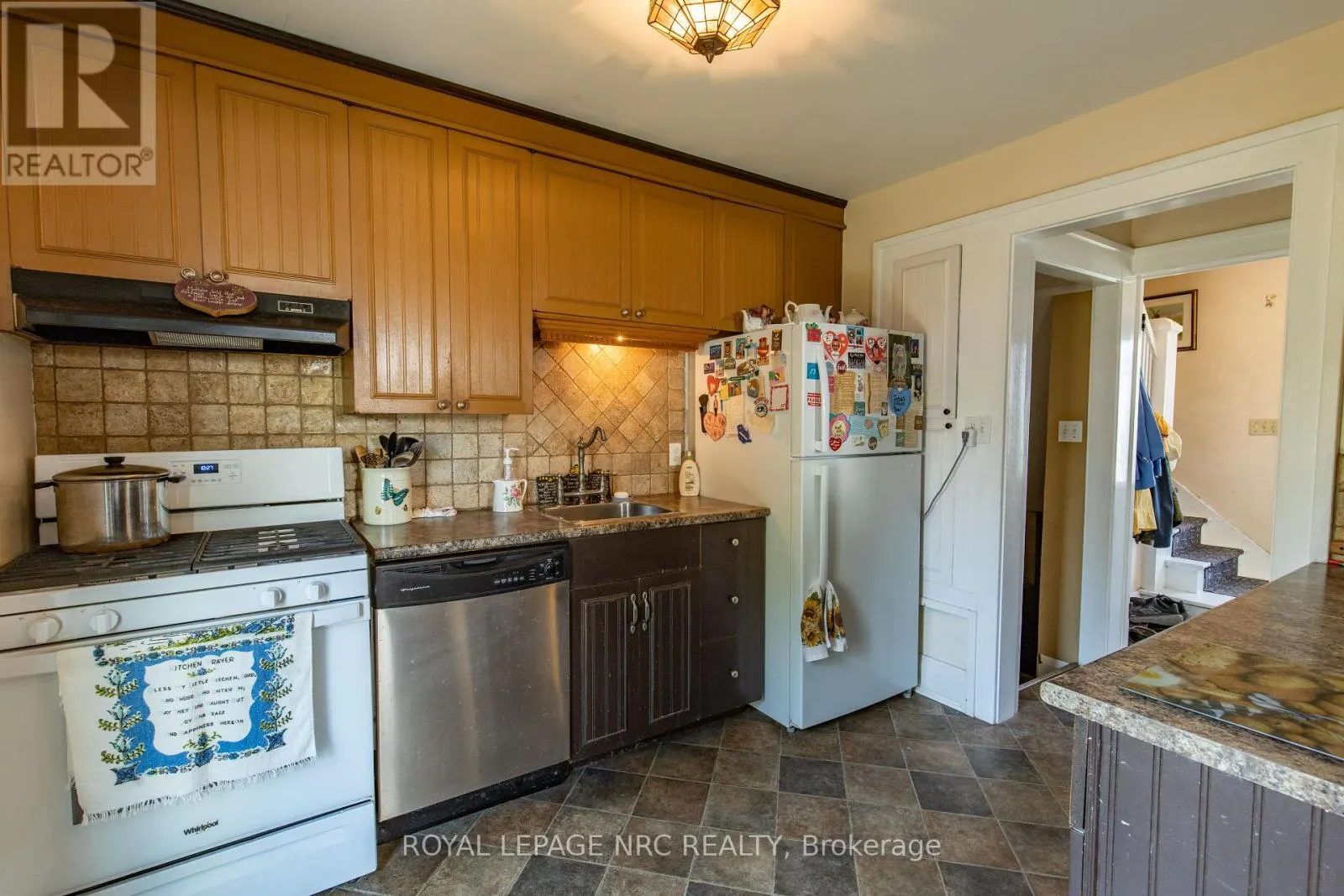 109 CROSS STREET E