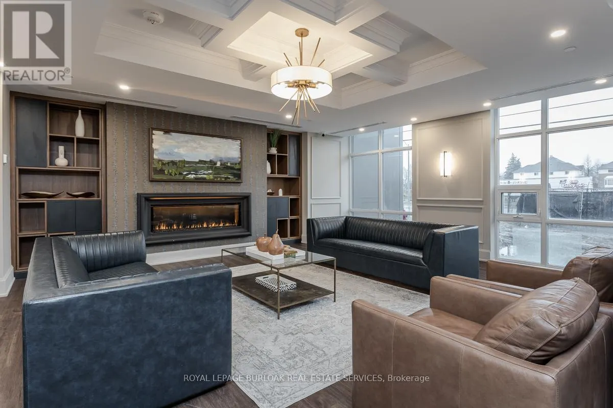705 - 460 DUNDAS STREET E