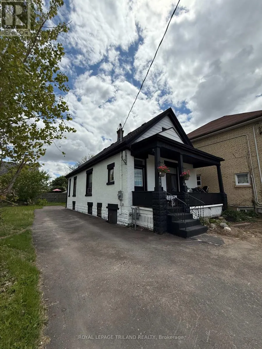 633 HAMILTON ROAD