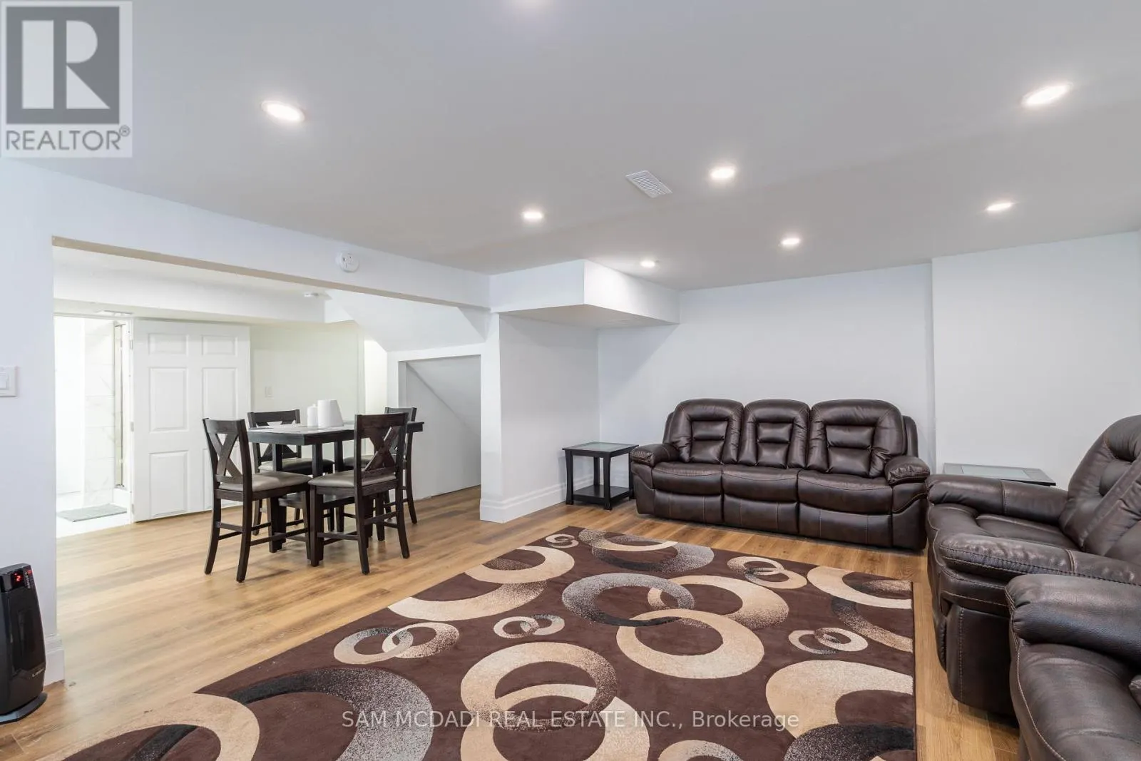 855 JERSEYVILLE ROAD W