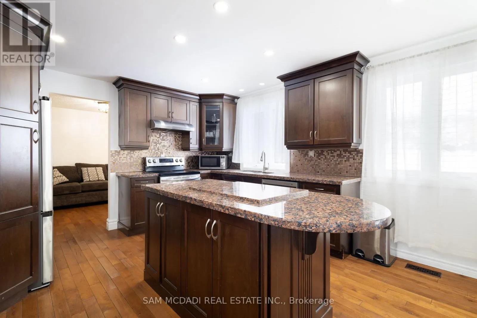 855 JERSEYVILLE ROAD W