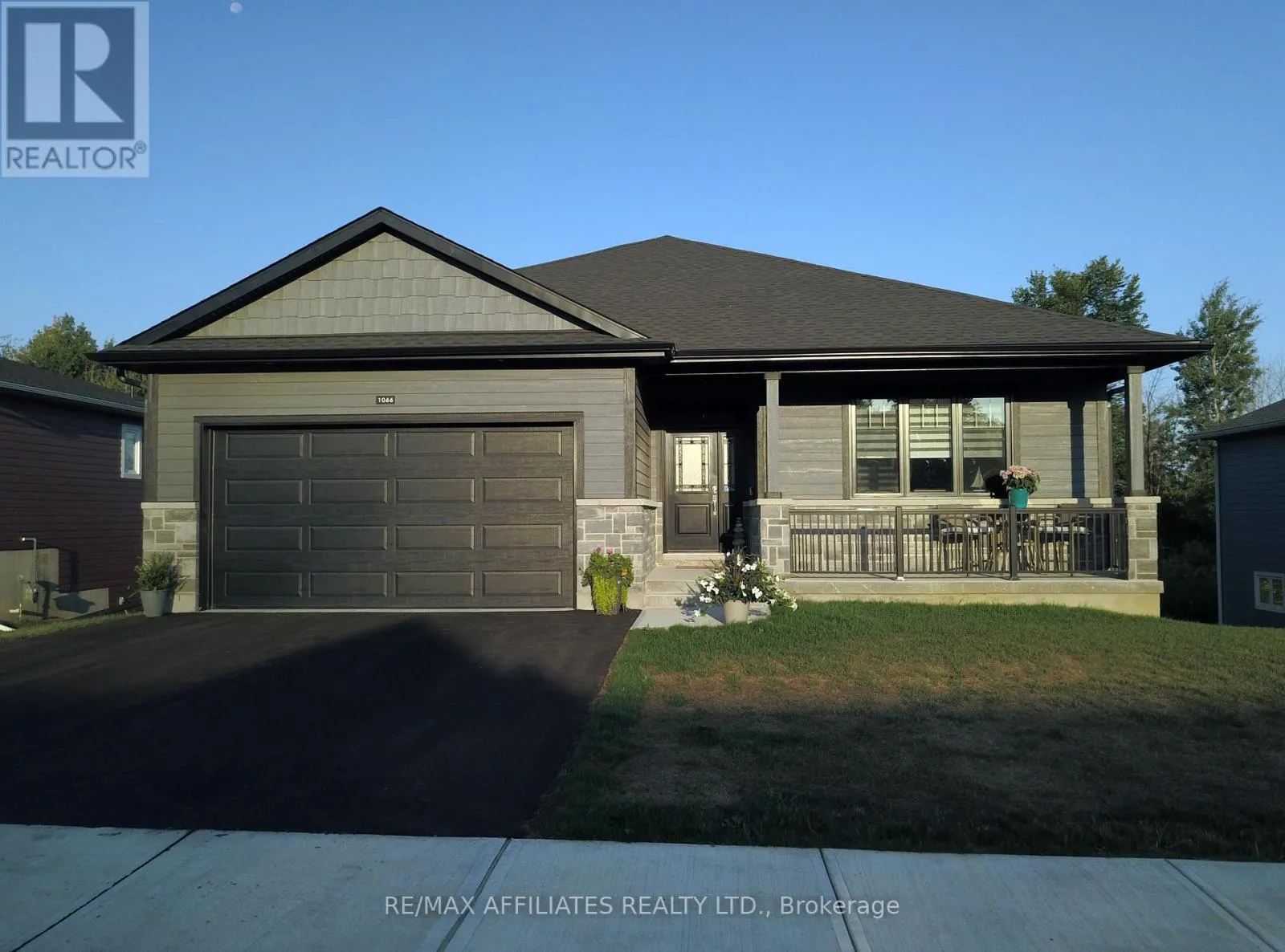1066 SHEARER DRIVE