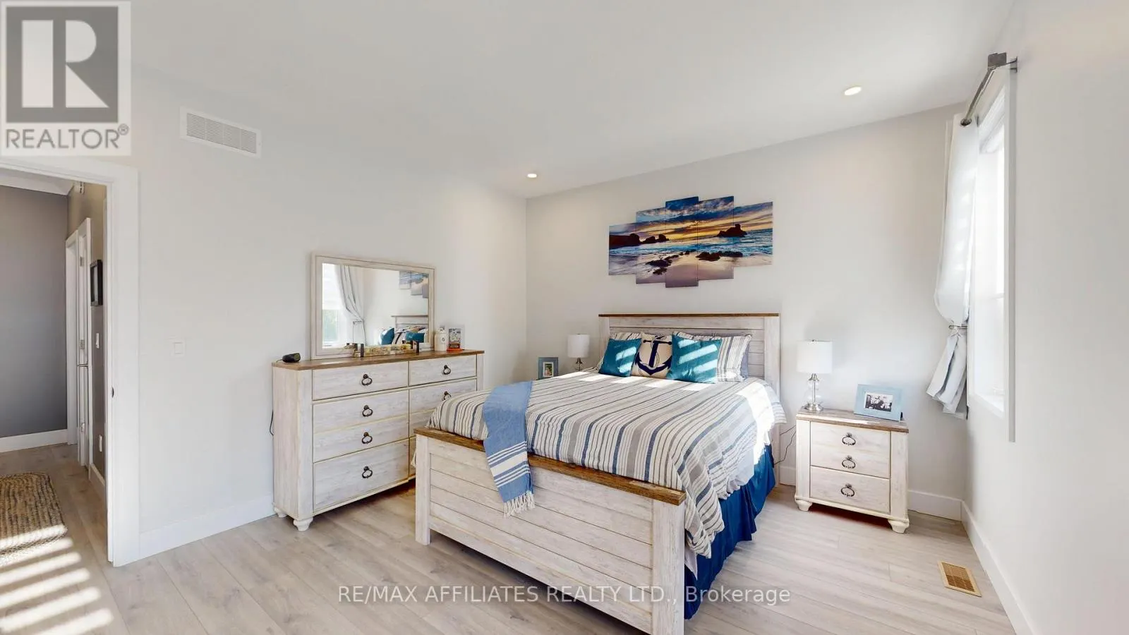 1066 SHEARER DRIVE