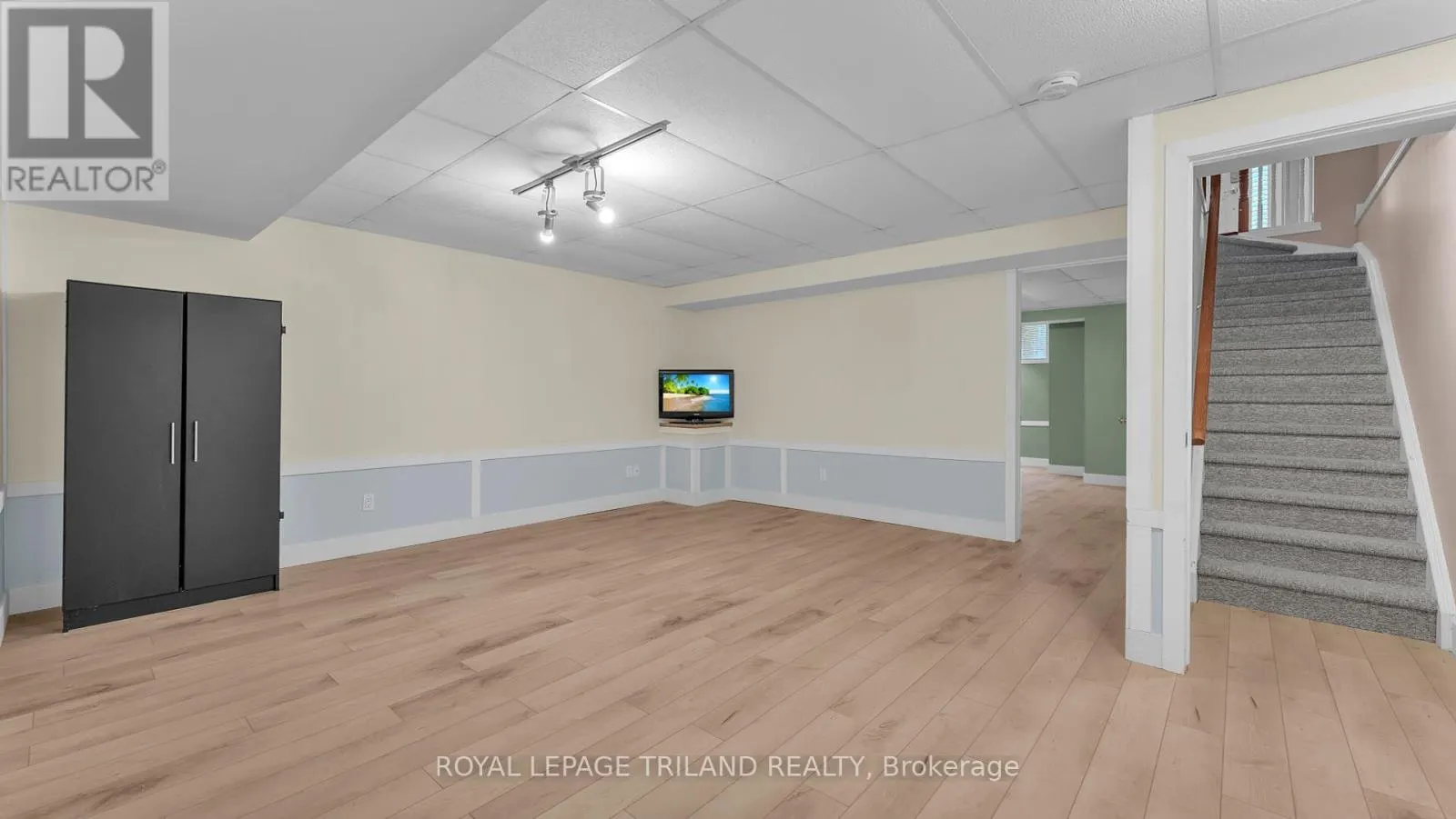 28 - 1574 RICHMOND STREET, #28