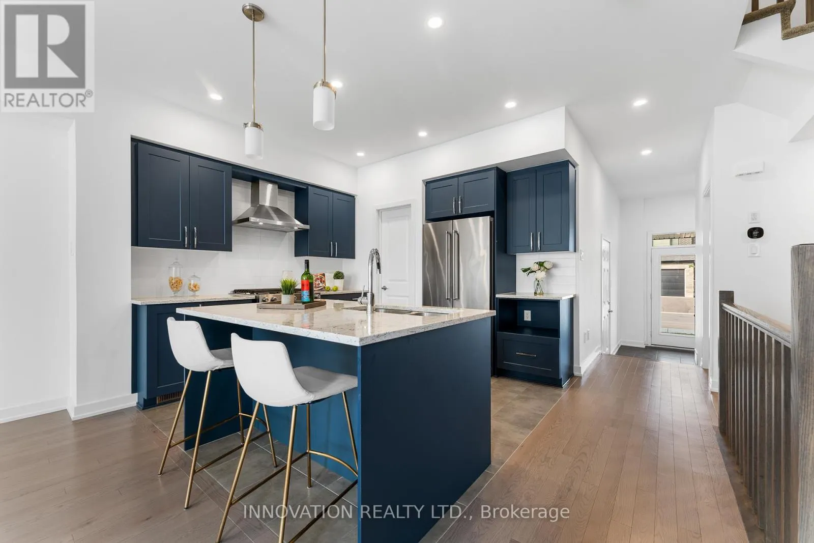 226 FINSBURY AVENUE