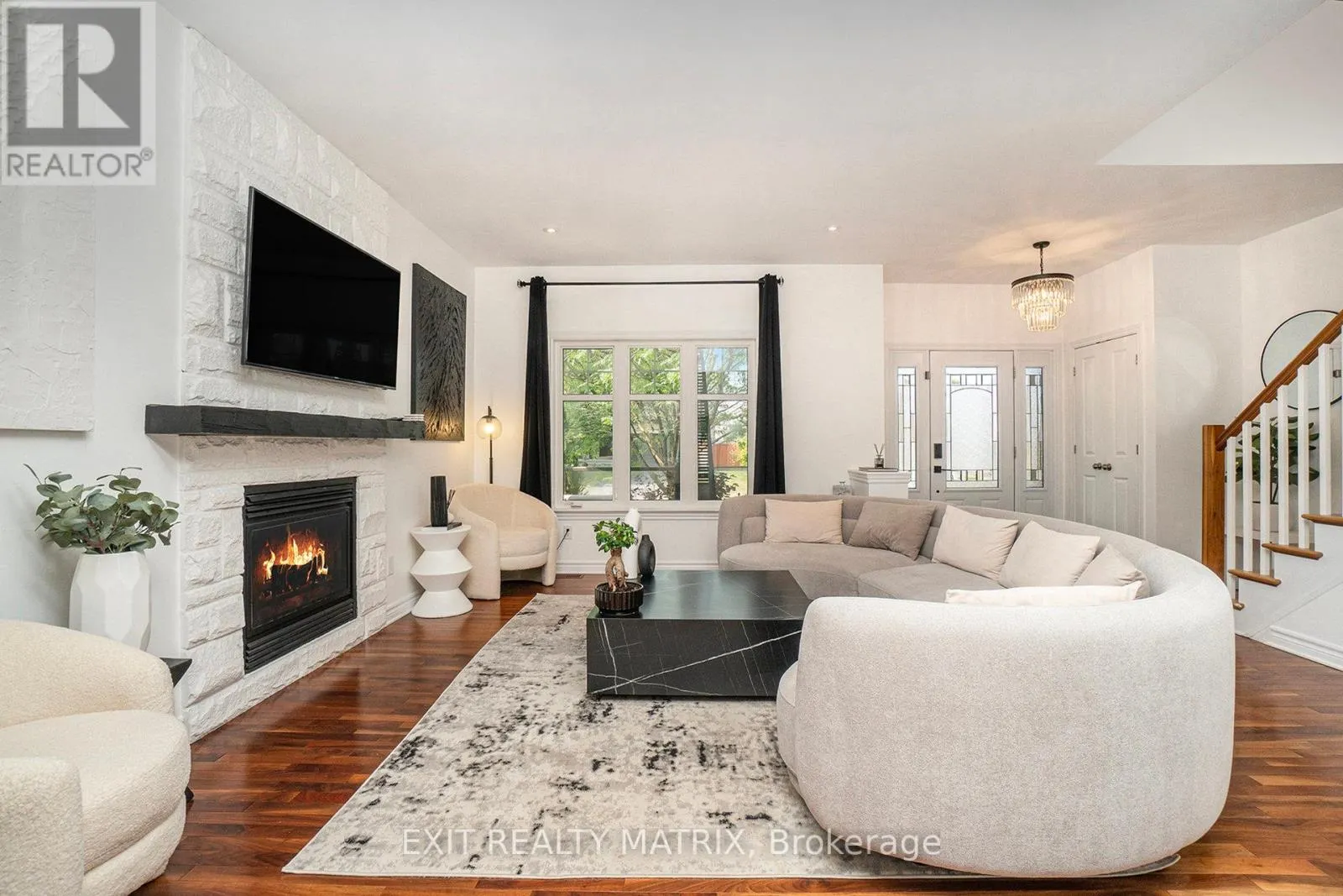 89 SOUTH INDIAN DRIVE