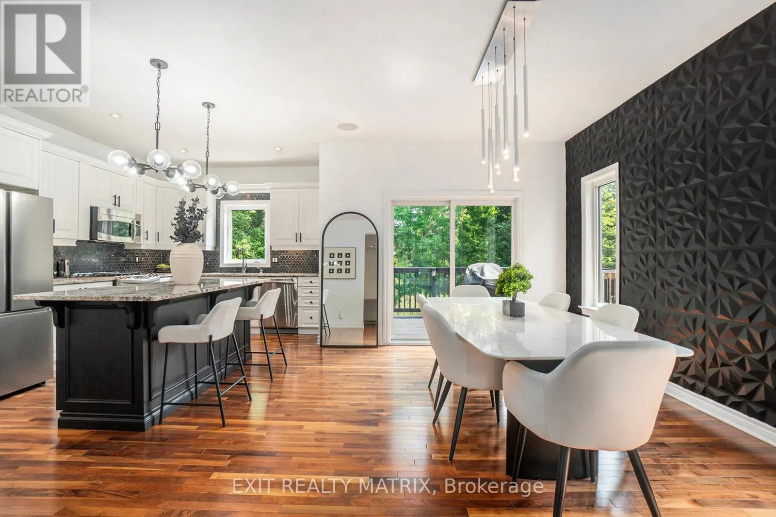 89 SOUTH INDIAN DRIVE