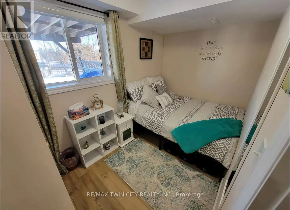 28 GOLDEN  TERRACE COURT