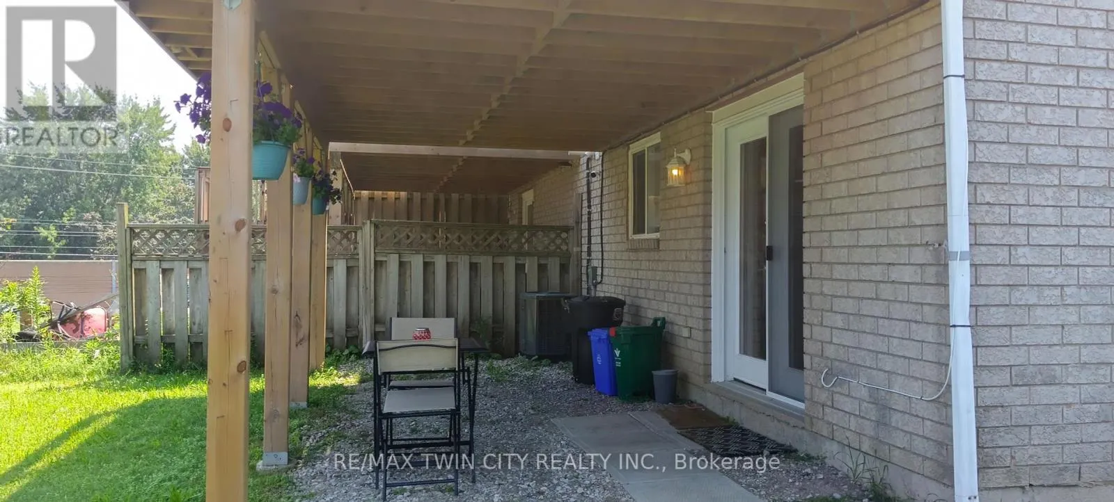 28 GOLDEN  TERRACE COURT