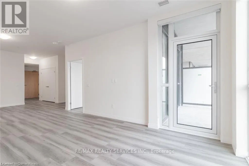 405 - 60 CHARLES STREET