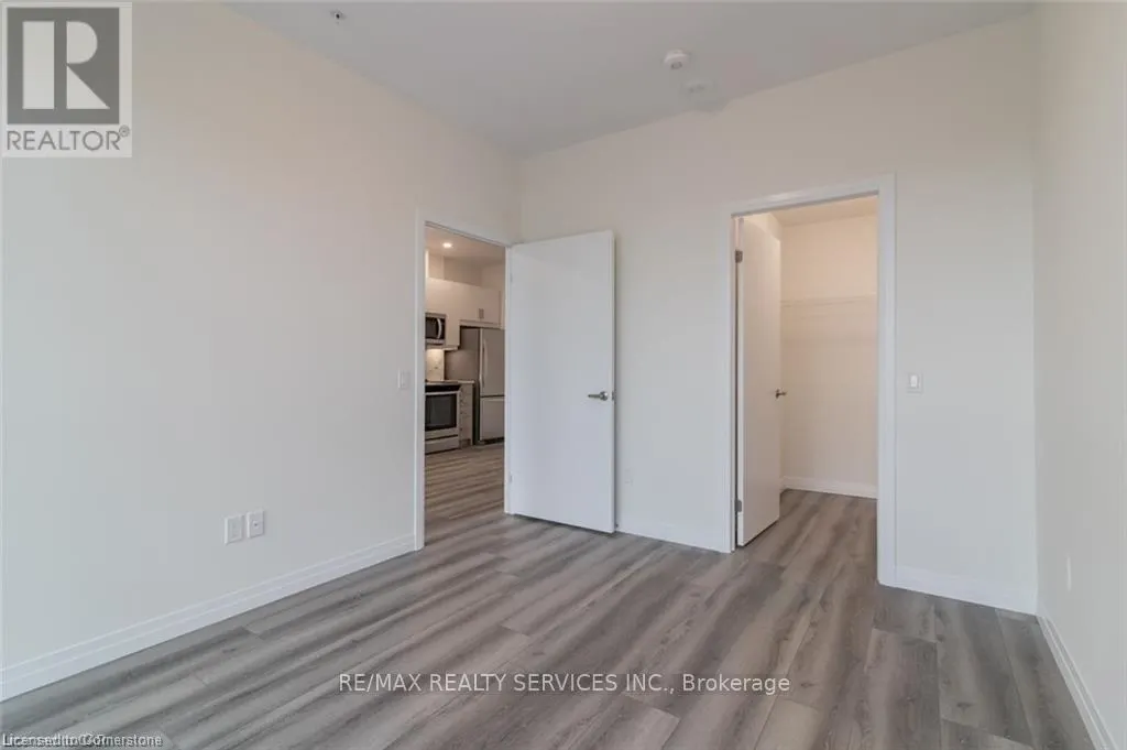 405 - 60 CHARLES STREET