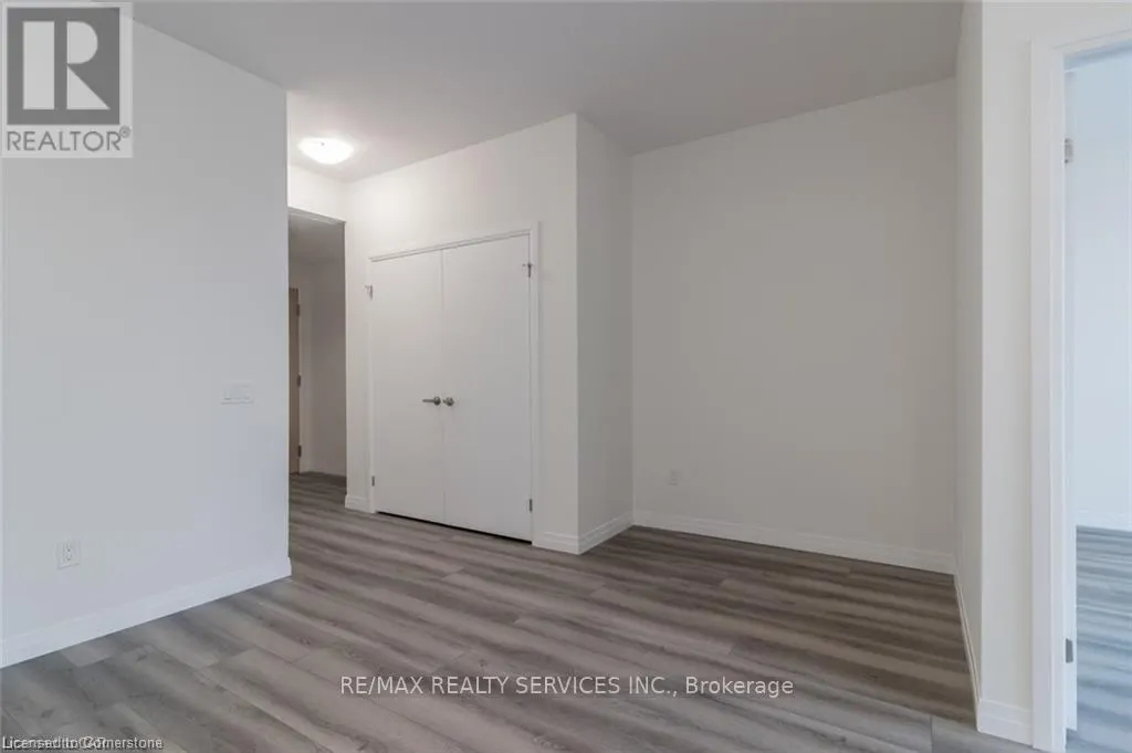 405 - 60 CHARLES STREET