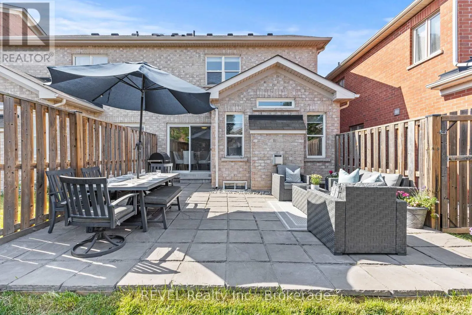 33 HAYNES COURT
