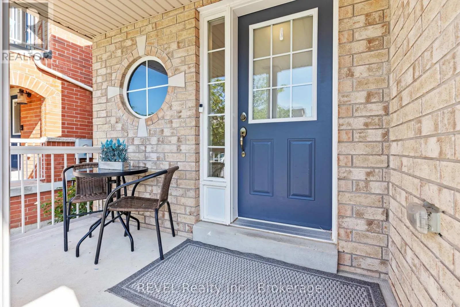 33 HAYNES COURT