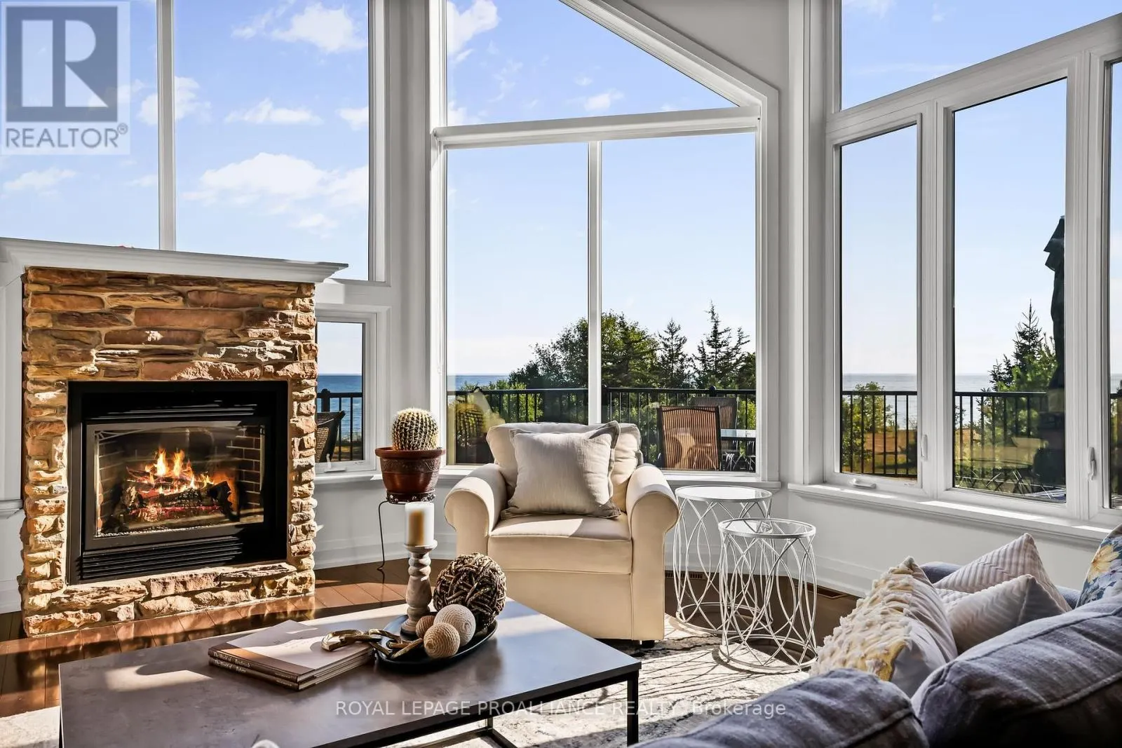 263 LAKESHORE ROAD