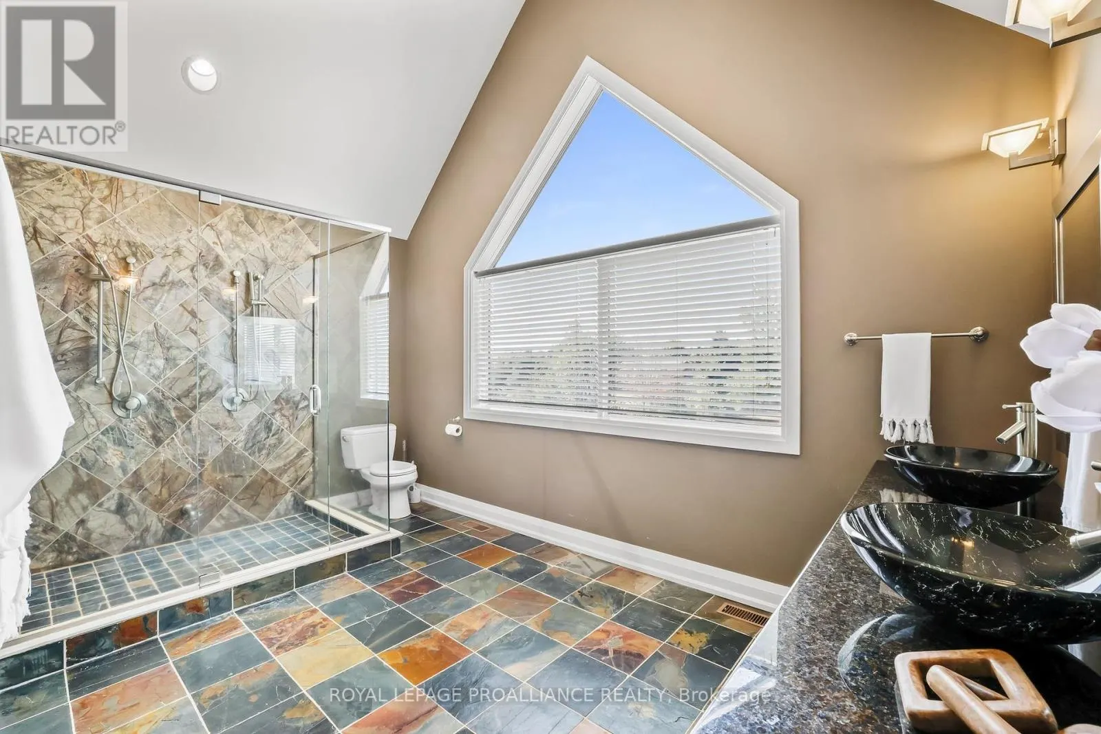 263 LAKESHORE ROAD