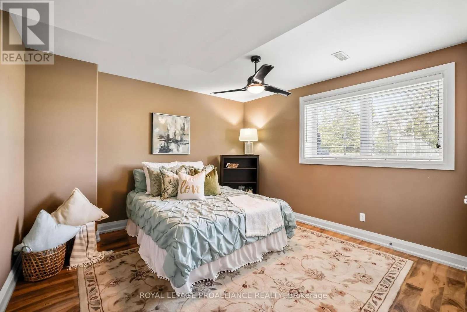 263 LAKESHORE ROAD