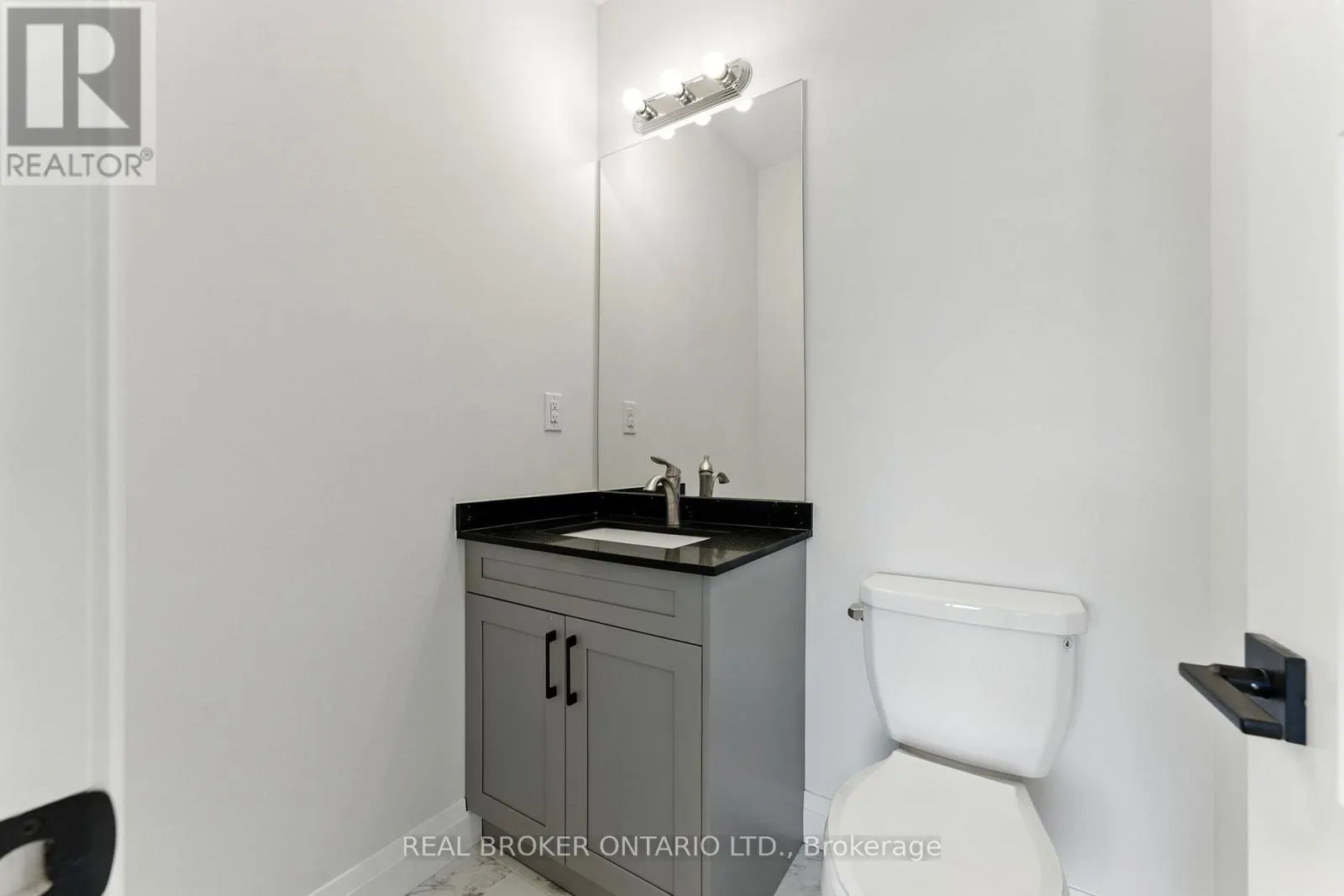 UNIT 3 - 161 FIFTH AVENUE