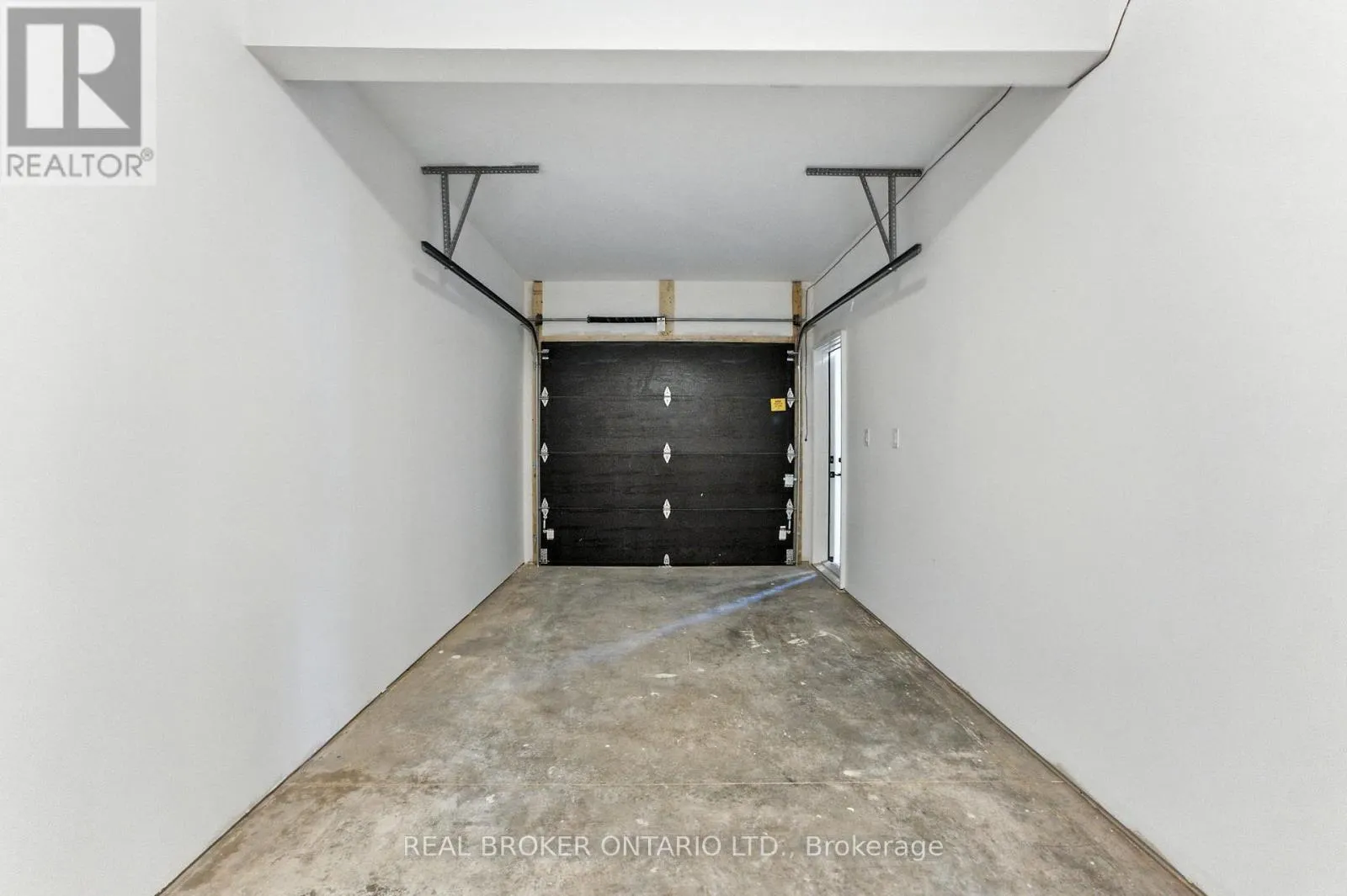 UNIT 3 - 161 FIFTH AVENUE