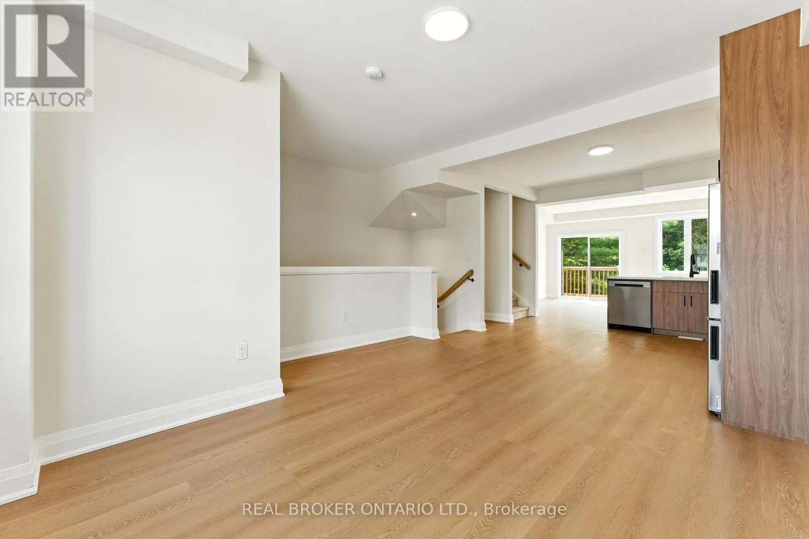 UNIT 3 - 161 FIFTH AVENUE