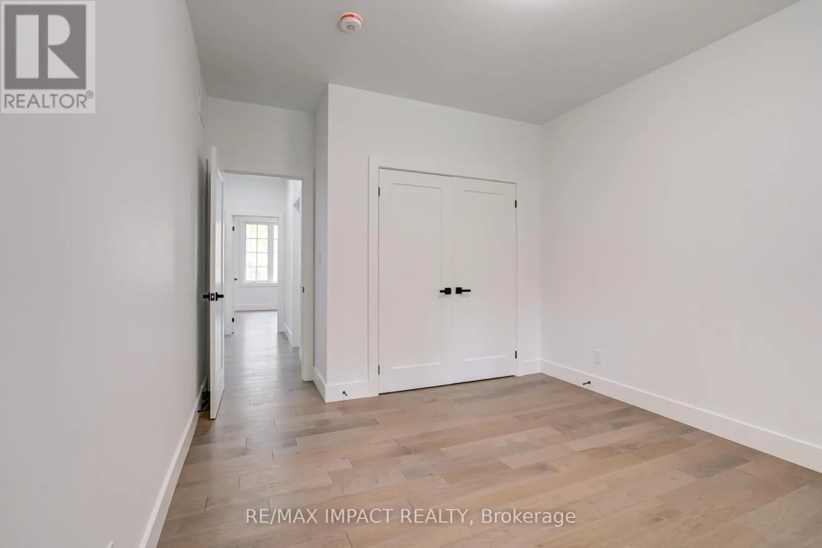 11 MAPLEWOOD COURT