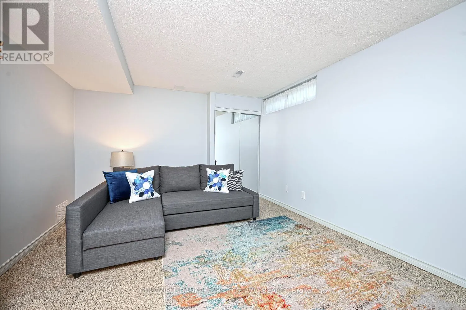 154 MCCLINTOCK WAY