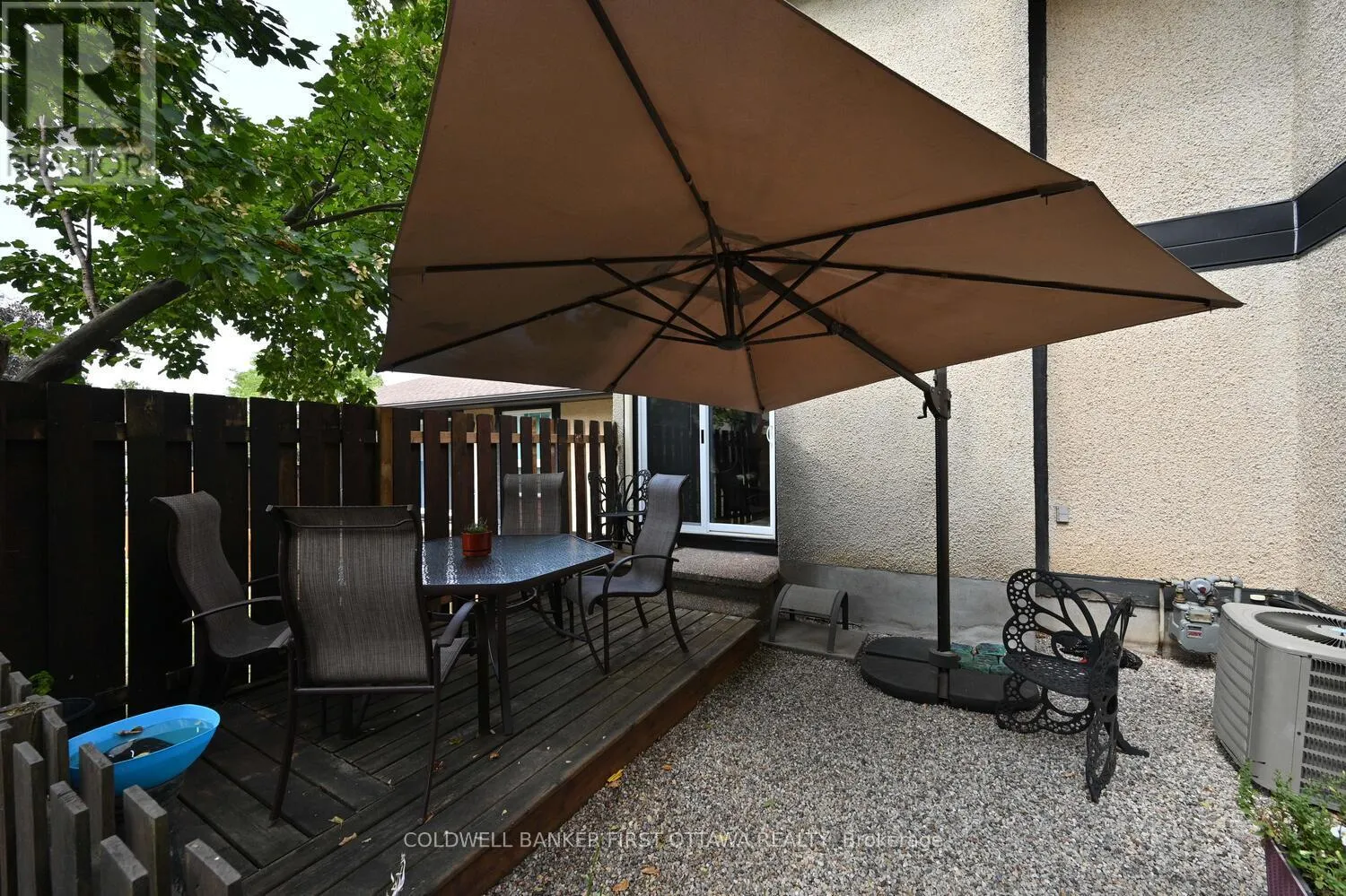 154 MCCLINTOCK WAY