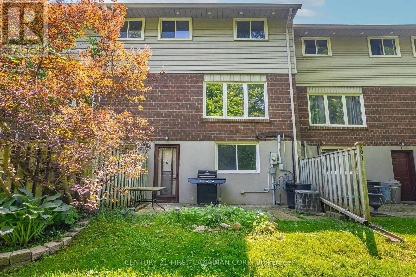 13 - 591 GRIFFITH STREET, #13
