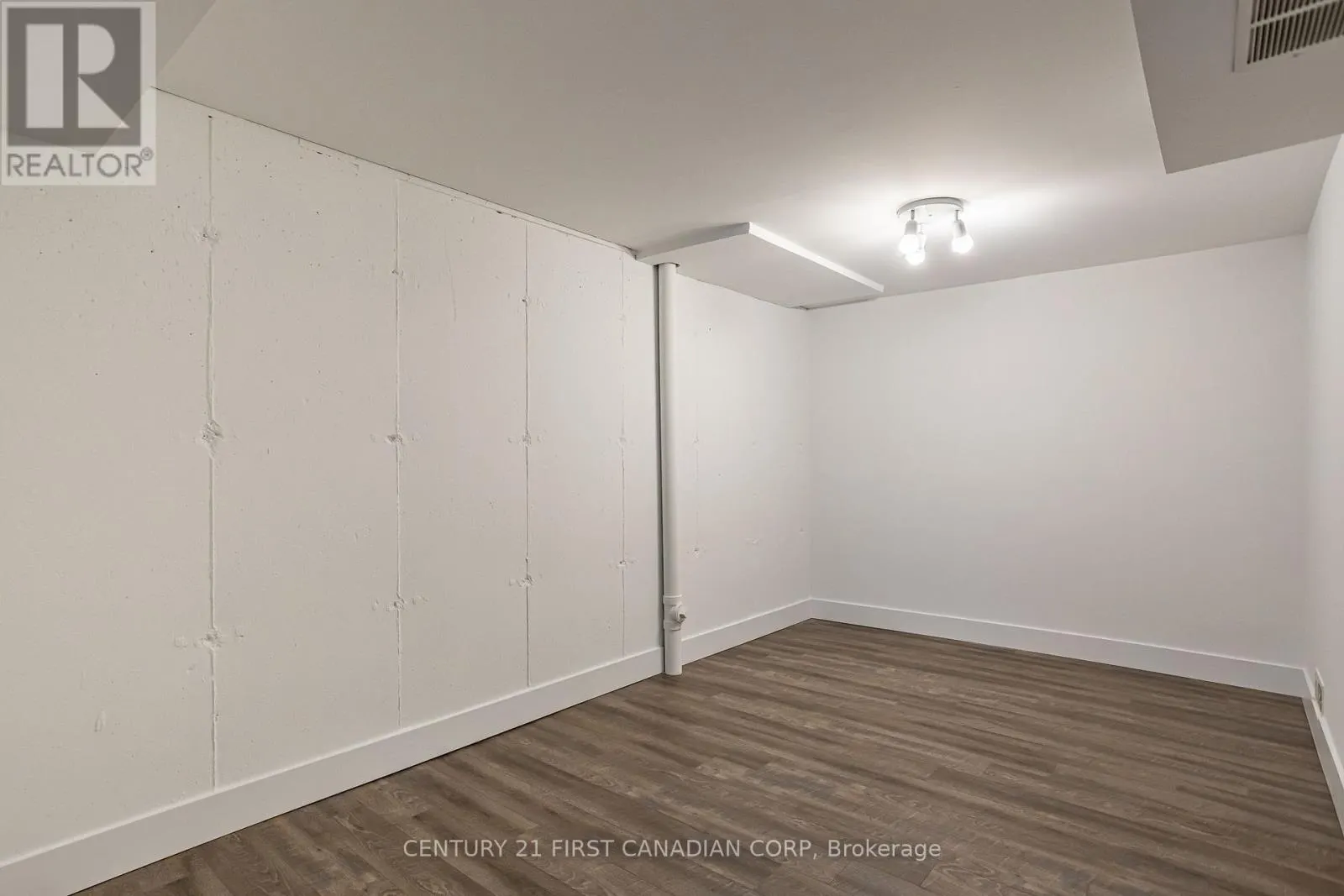 13 - 591 GRIFFITH STREET, #13