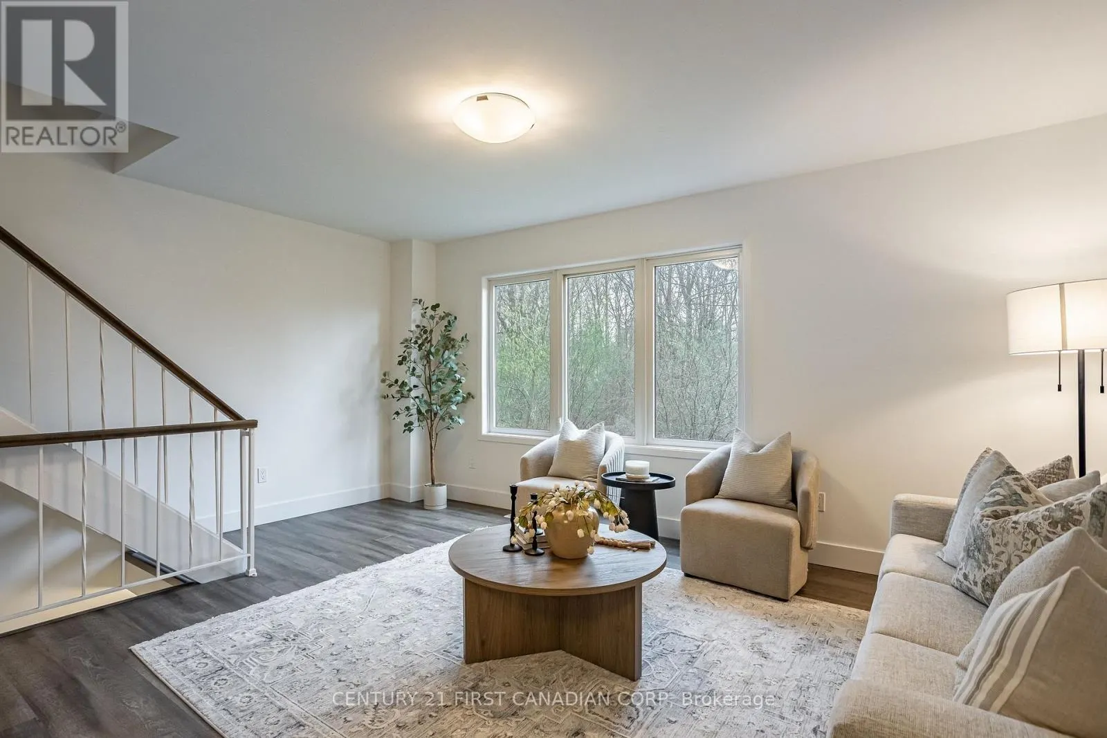 13 - 591 GRIFFITH STREET, #13