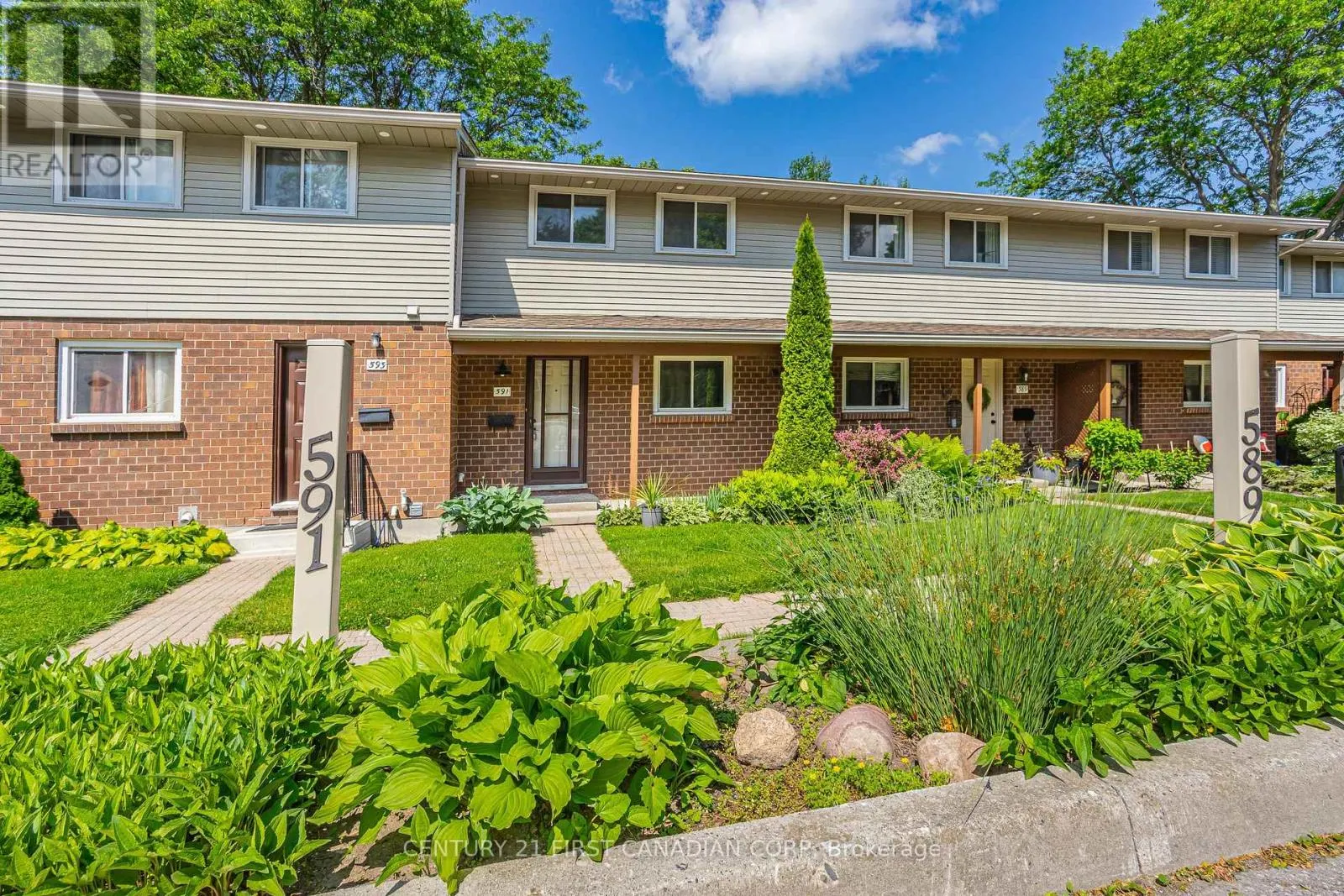 13 - 591 GRIFFITH STREET, #13