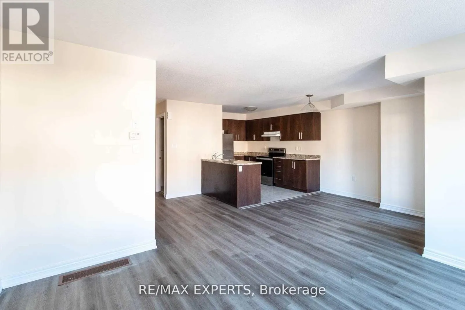 60 - 755 LINDEN DRIVE E