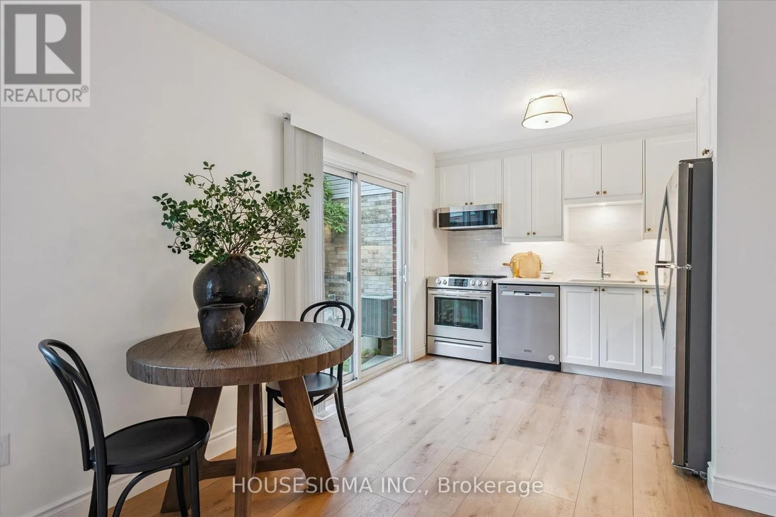 47 MARSH CRESCENT