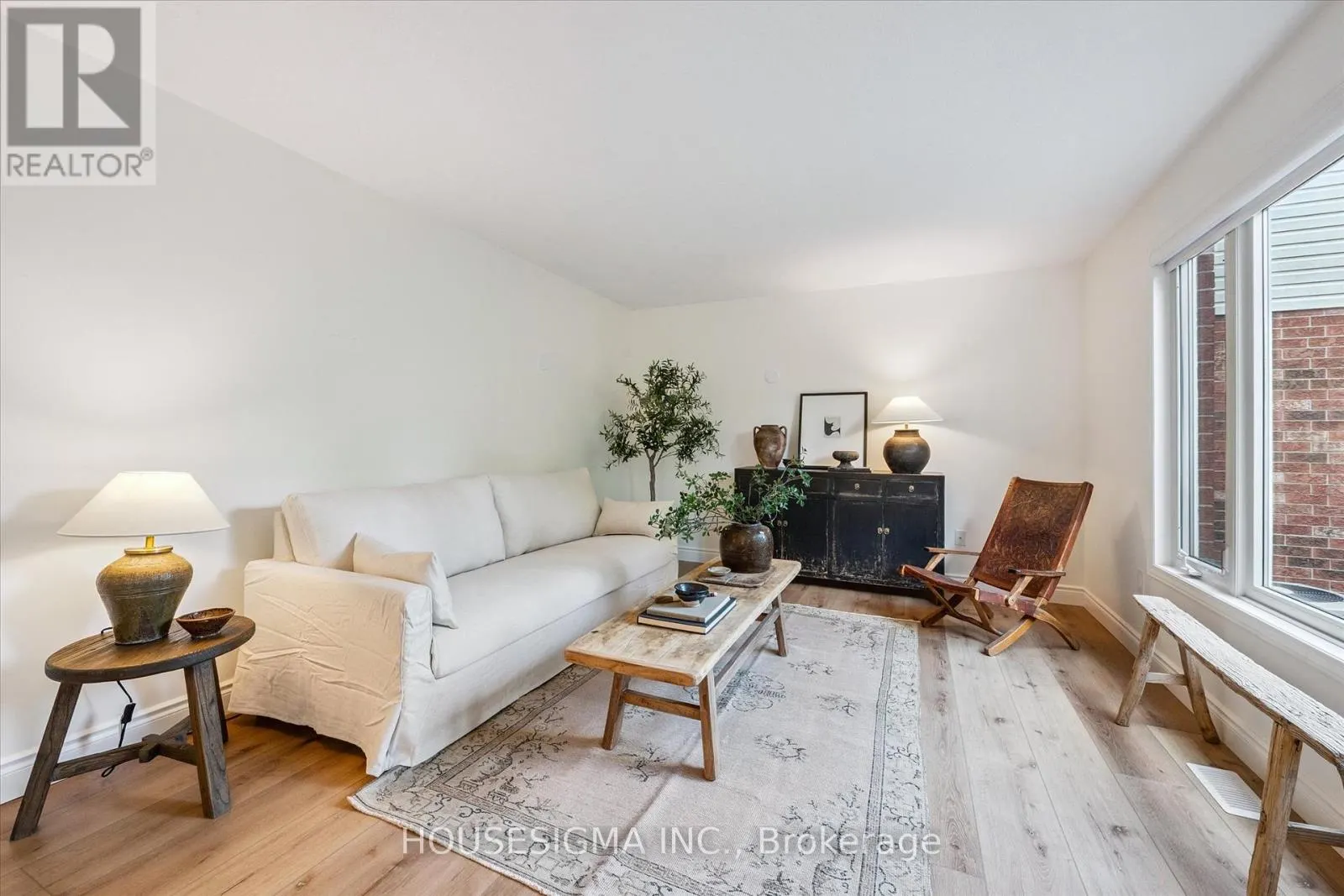 47 MARSH CRESCENT