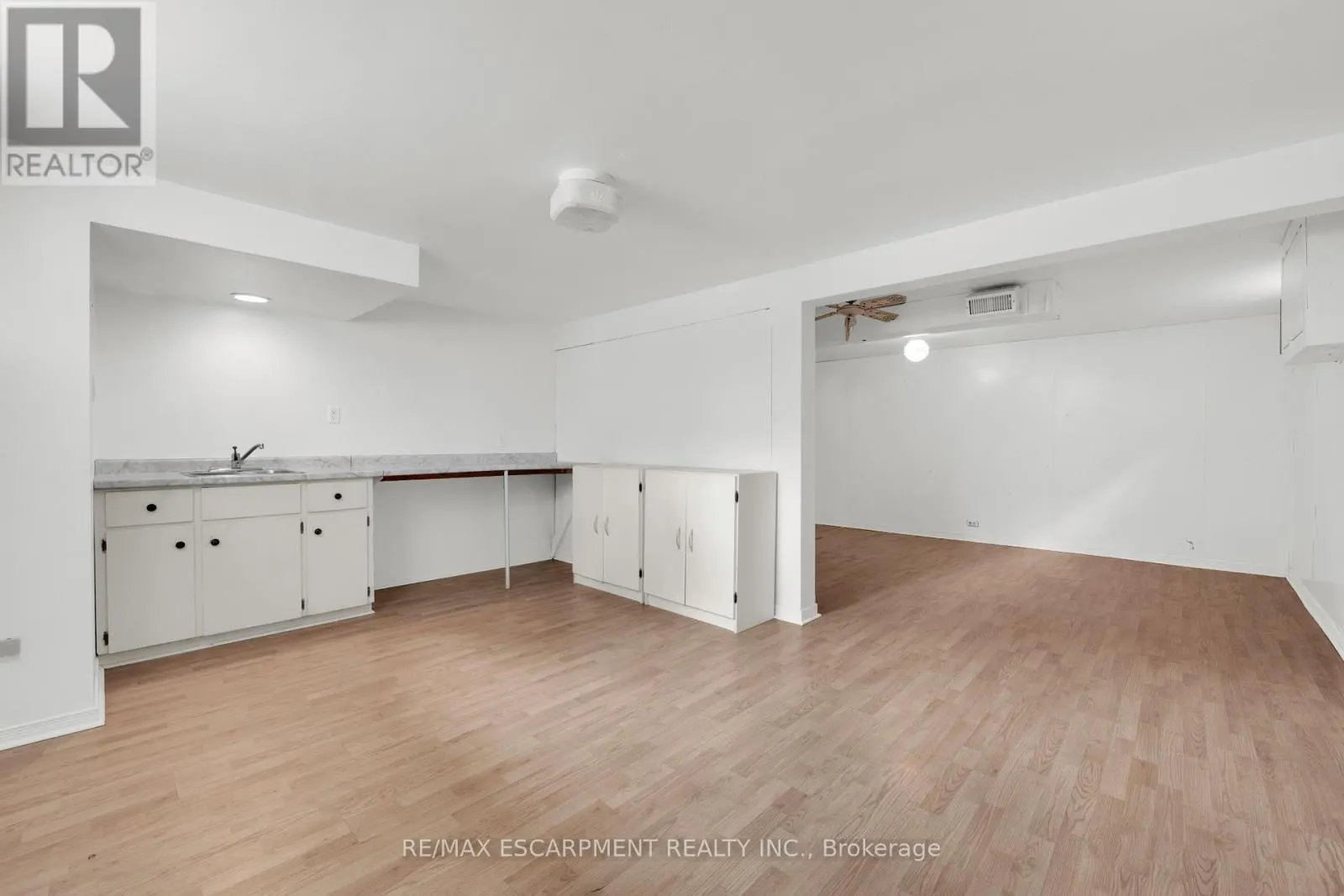 25 ELM RIDGE DRIVE