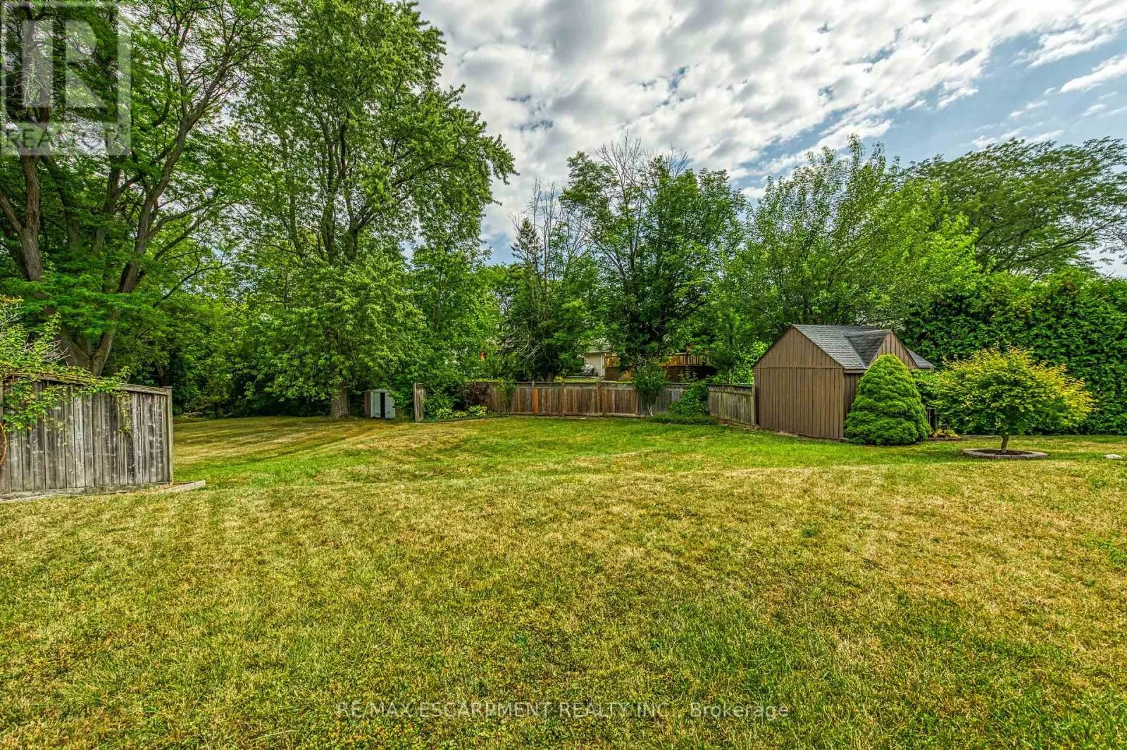 25 ELM RIDGE DRIVE