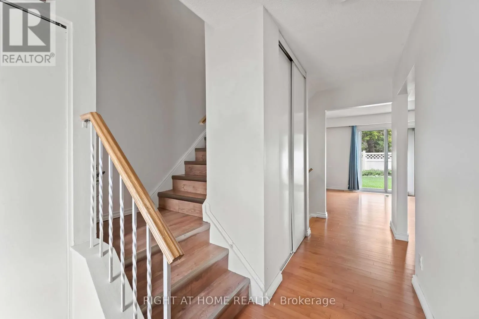 21 - 5 HADLEY CIRCLE