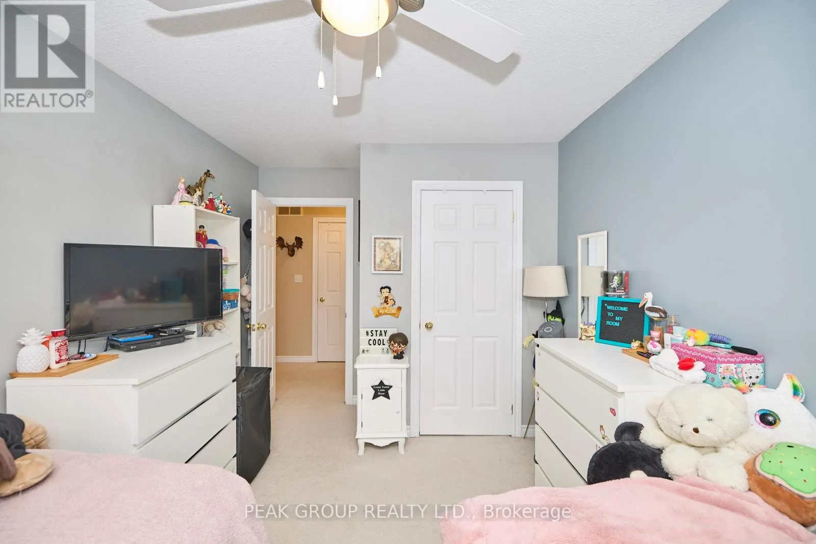 4 - 6263 VALLEY WAY, #4